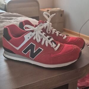 New Balance Men's Red and Black Sneakers